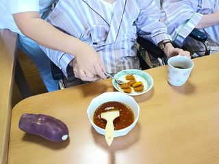 100196_03.jpg